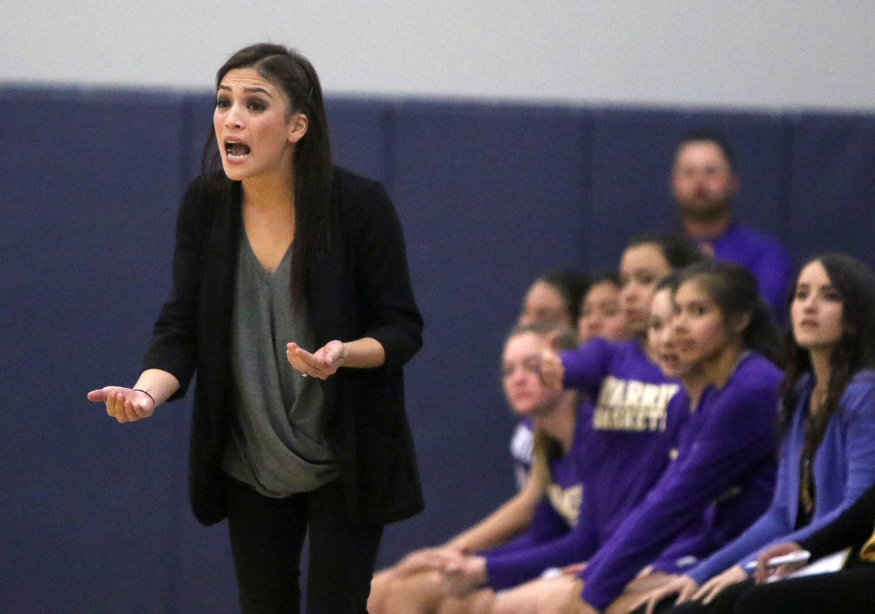 022118_RHS_SUMMITBASKETBALL_08.JPG